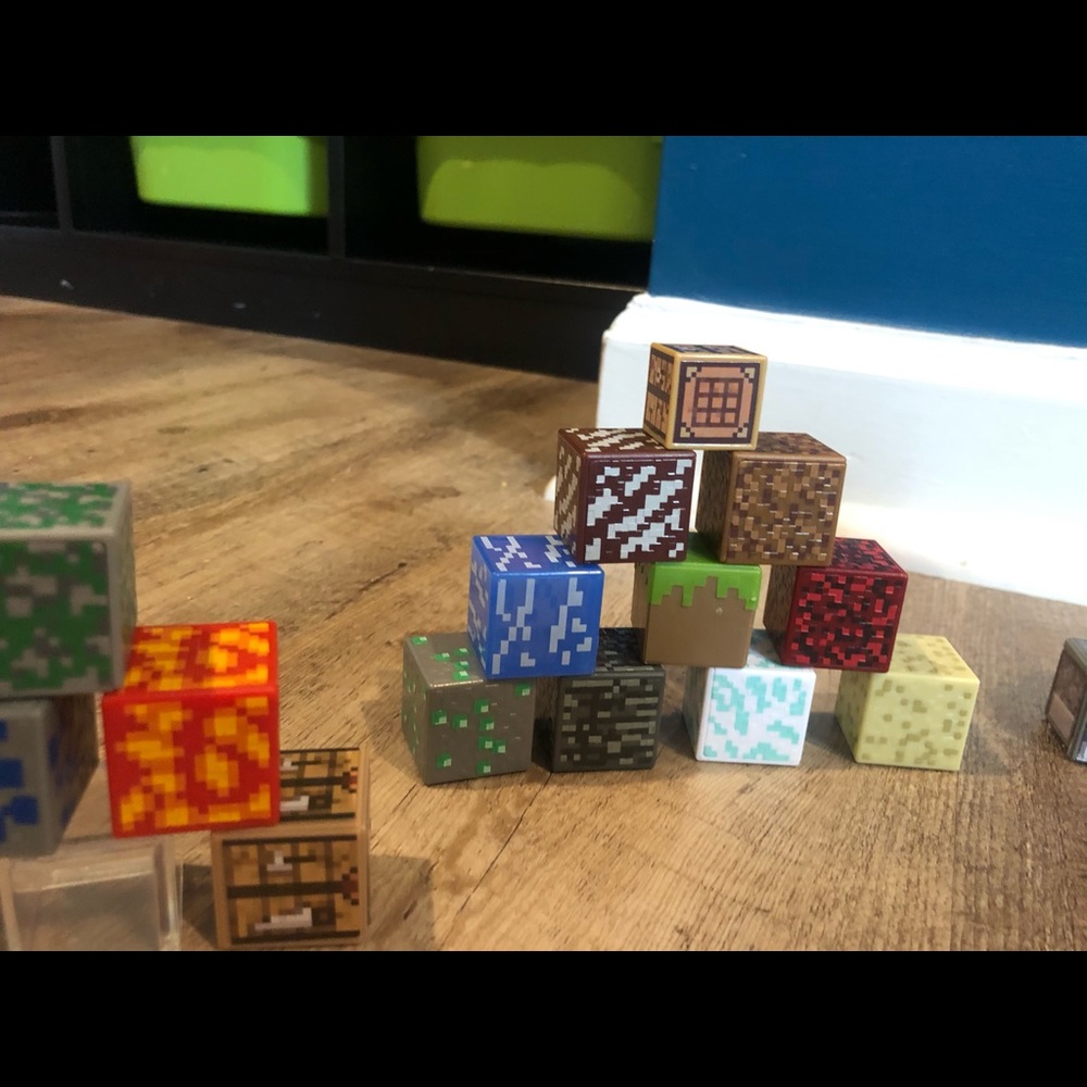 Minecraft mining cubes - Picture 3 of 5